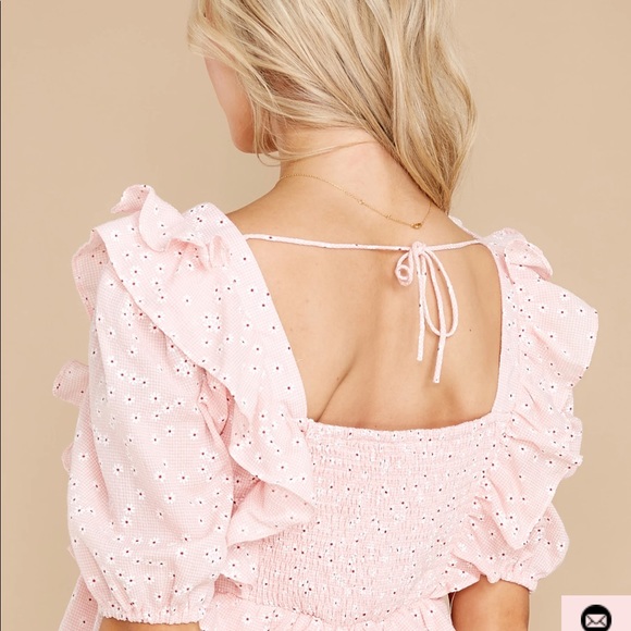 Last kiss blush pink floral crop top - Picture 2 of 4